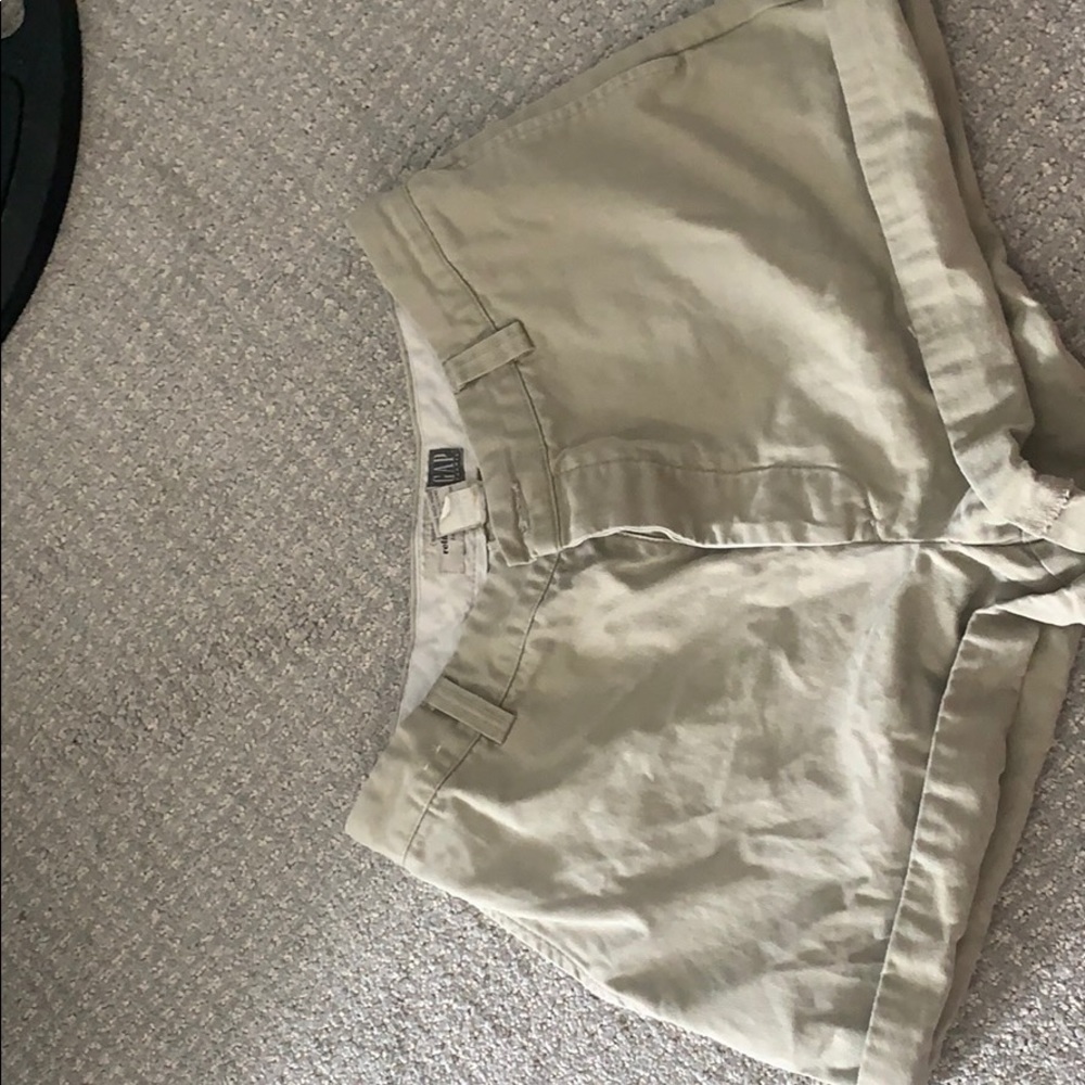Gap shorts